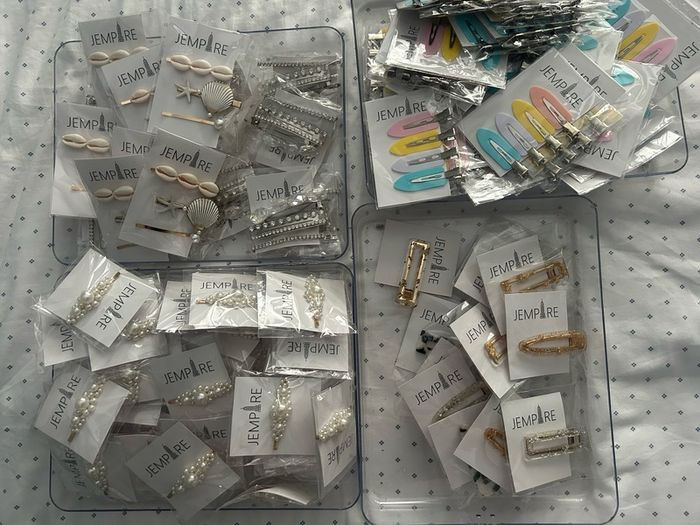 hair clips