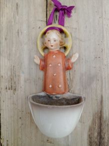 Hummel, holy water font, Goebel water font