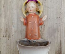 Hummel, holy water font, Goebel water font