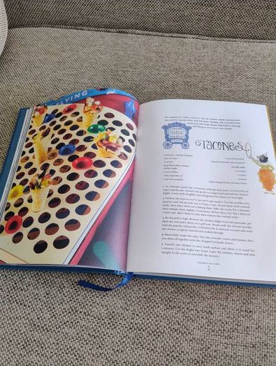 Vintage Tea Party Year by Angel Adoree from the Escape to the Chateau and Dick Strawbridge hardback in very good condition over 300 pages with lots of illustrations and recipes and party ideas FREE STANDARD POSTAGE INCLUDED