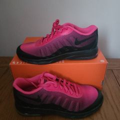 New Nike Air Max size 2.5 UK