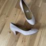 Nine West nude shoes, size UK 5 (US 7.5 W). Image 2
