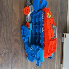 Hot Wheels City Ultimate T-Rex Transporter