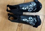 Puma shin guards child size M