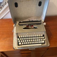 Vintage Brother Typewriter JP1