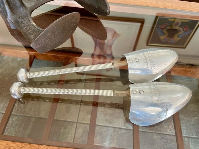 Vintage Ladies 1950s SAXONE Aluminium Steel Spring Coiled Shoe Trees UK Size S/M