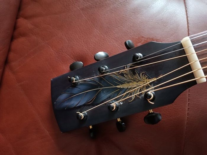 Harley Benton CLO-70ASR w/case