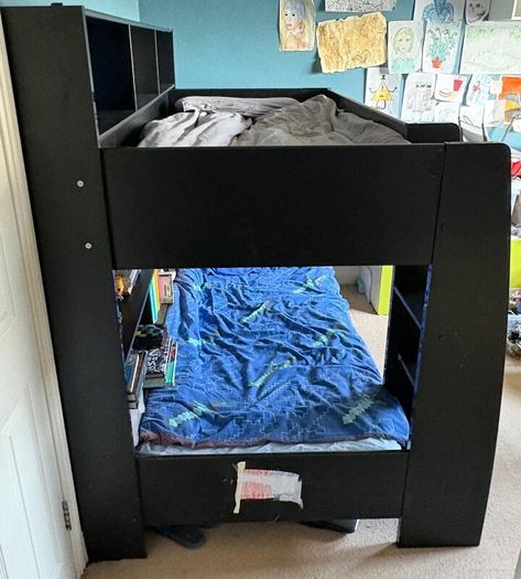 Bunk beds with 1 mattress