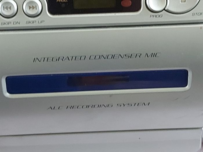 GOODMANS Stereo MW-FM CD, Tape Portable System Model GPS 327R, Fourway Speaker System, in excellent cosmetic condition