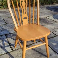 4 Windsor Style Dining Chairs