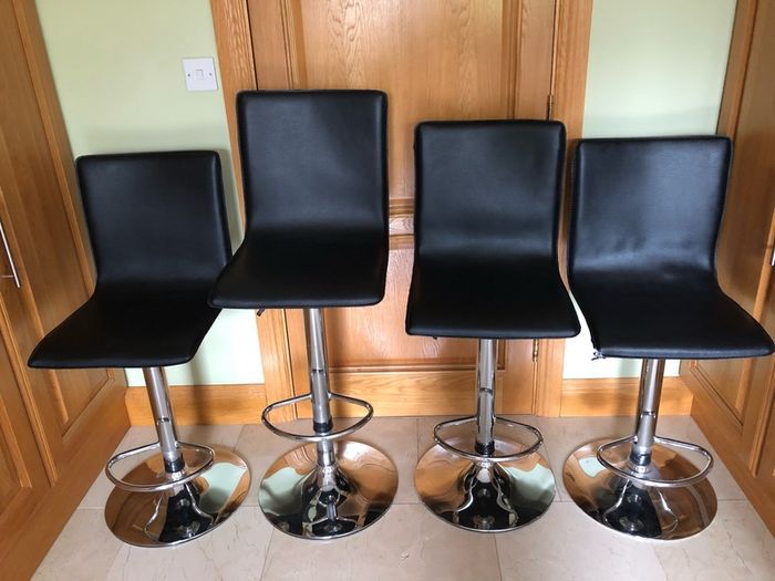 Chairs for kitchen counter