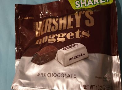 hershey's nuggets chocolates