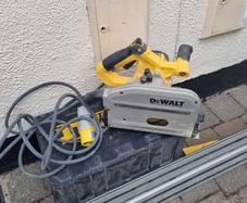 DeWALT DWS520KT-LX Circular Rail Plunge Saw Set