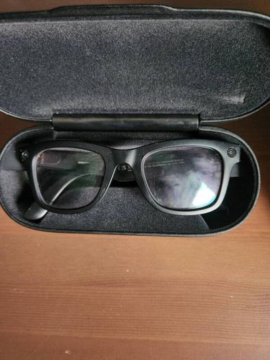 Ray-Ban Meta Stories smart glasses