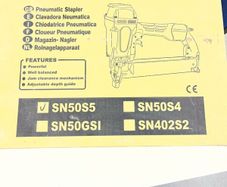 Pneumatic stapler heavy duty.