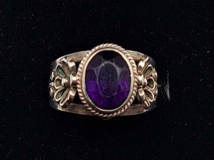 sterling silver amethyst ring