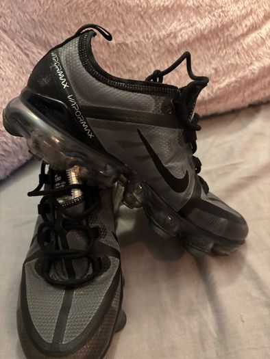 Nike Air VaporMax Triple Black 2019 Trainers Size 5