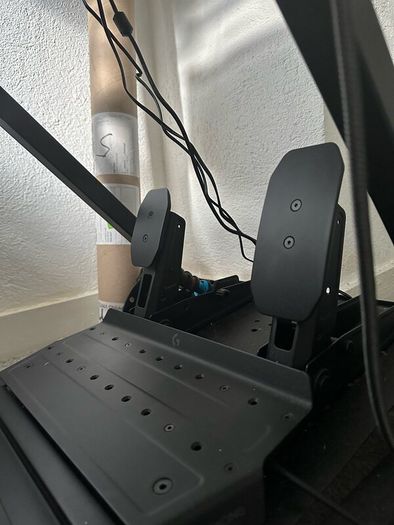 Fanatec CSL Elite V1.1 wheelbase+ CSL Elite Maclar