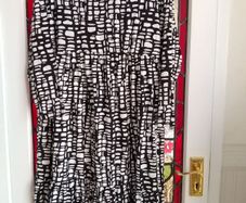Ladies Dresses 16/18