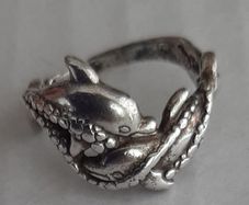 silver Dolphins ring