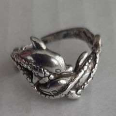 silver Dolphins ring