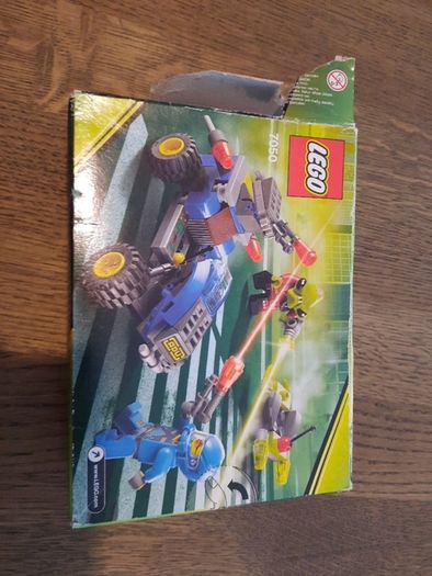 lego 7050 alien defender
