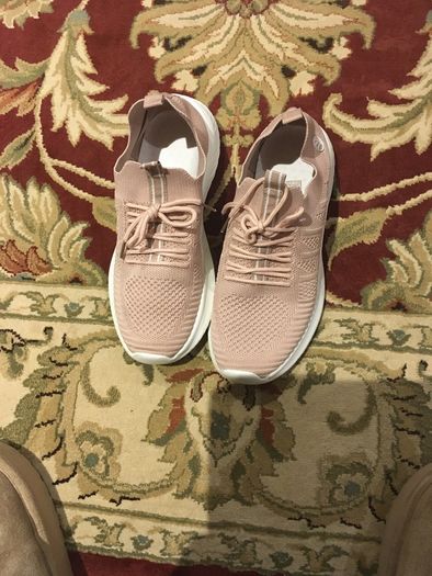 Woman's Runners, size EU-38, UK-5