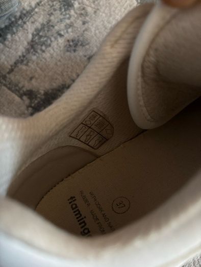 Flamingo life retro sneakers UK 4