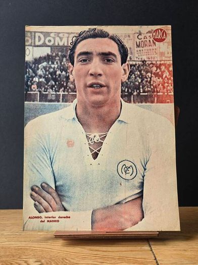12 Original Real Madrid MARCA Player Posters  1945 Vintage Football
