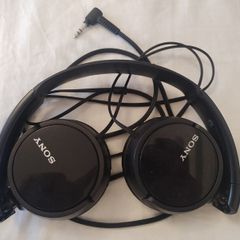 free headphones Sony, not working