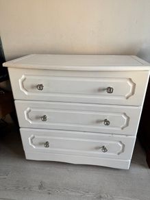 Chest drawer