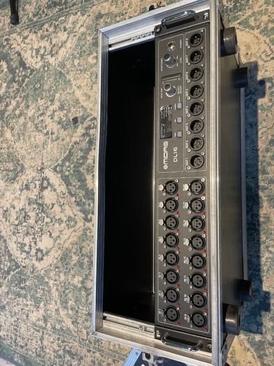 Midas M32r + Dl16