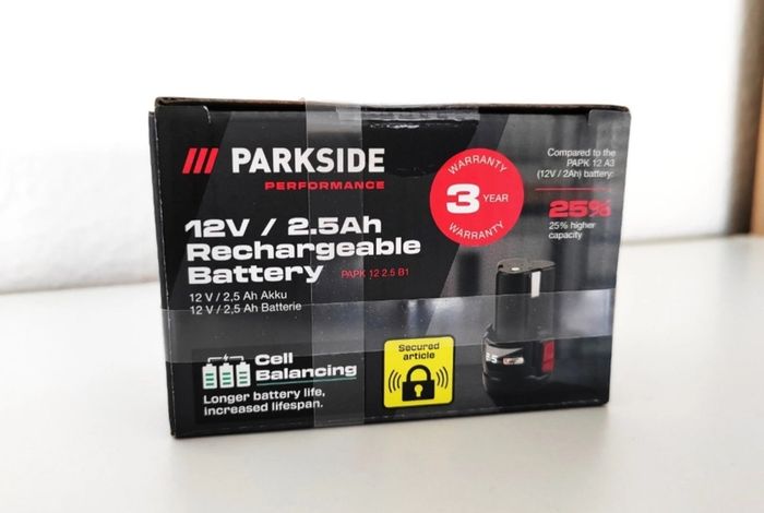 Parkside Performance 2.5AH 12V Next Gen Rechargeable Lithium Ion Battery. Indoor Outdoor Maintenance DIY Projects Garage Garden Mechanic 12V 20V 40V Xteam Cordless Brushless Power Tools Lidl.