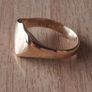 18 ct gold ring Image 4