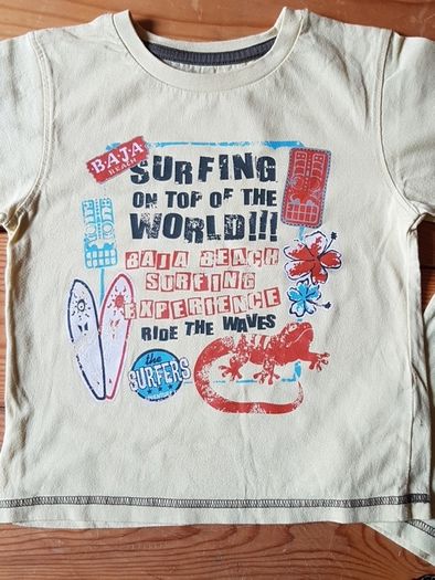 Age 3-4 Two Identical Teeshirts