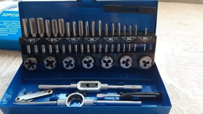 BRAND NEW 32 PCS HSS Tap and Die Set Metric Wrench Cut M3-M12 Tap and Die Set Metric Hand Threading Tool Set Engineer Kit with Metal Case