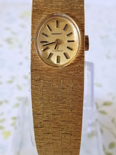 Vintage Regency Gold Plated 17 Jewels Women's Wristwatch.