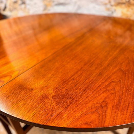 Mid Century Modern Gate Leg Drop Leaf Dining Table