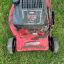 Castlegarden Briggs and Stratton lawnmower Image 2