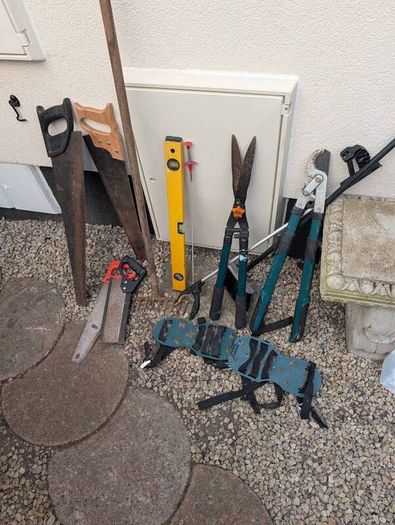 Selection of tools etc.