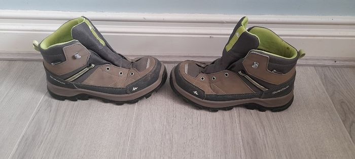 Childrens Hiking  boots
