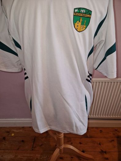 Baile Na Maor GAA jersey - XL Size