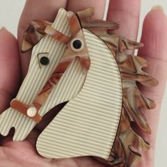 Vintage horse head brooch.