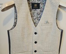 Three - piece suit 8 y