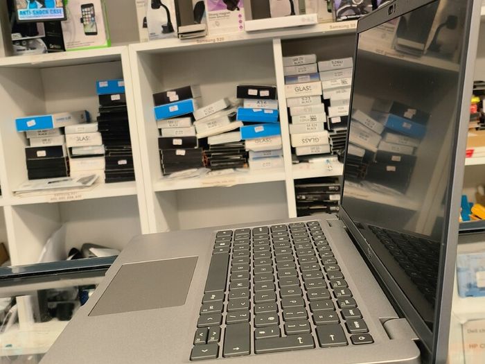 Dell Latitude 5440 14" Intel Core i5-1345U (13th Gen) 16GB 500GB SSD Windows 11 Pro Grey