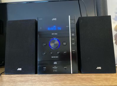 JVC Small home stereo system CD / usb / aux / radio