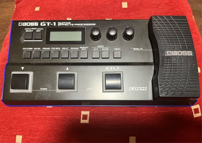 Boss Gt1 Guitar effects processor
