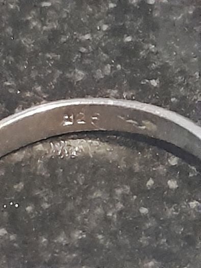 Beautiful sterling silver ring with moonstone