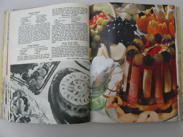 Good Housekeeping's Cookery Compendium