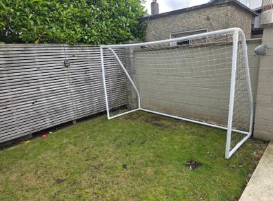 Brand New Goalz Pro 10ft by 6ft Football Goal still in box